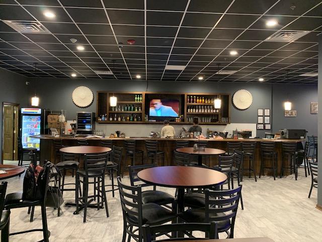 Lucky Bernie's - South Chicago Heights Gallery Image 4